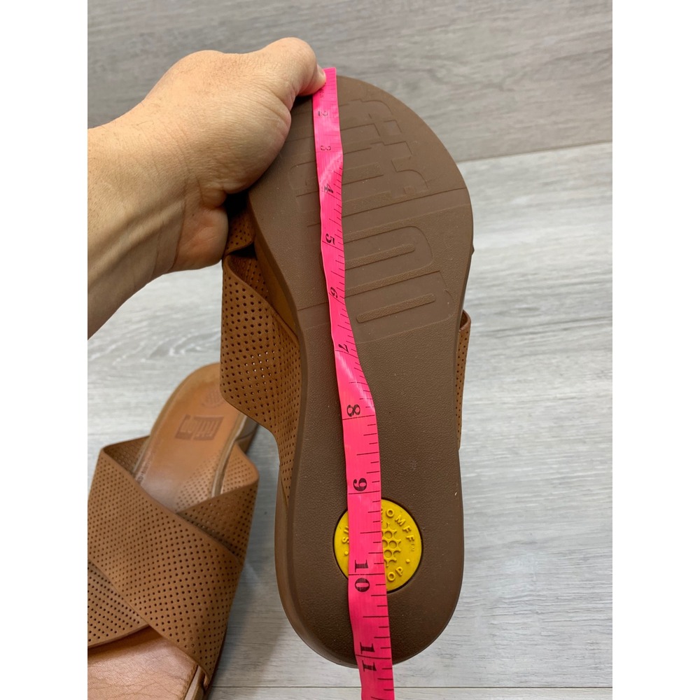 FitFlop Women's Lulu Sandals Cross Tan Brown 10‎ Leather Casual Comfort Shoes - Picture 9 of 10